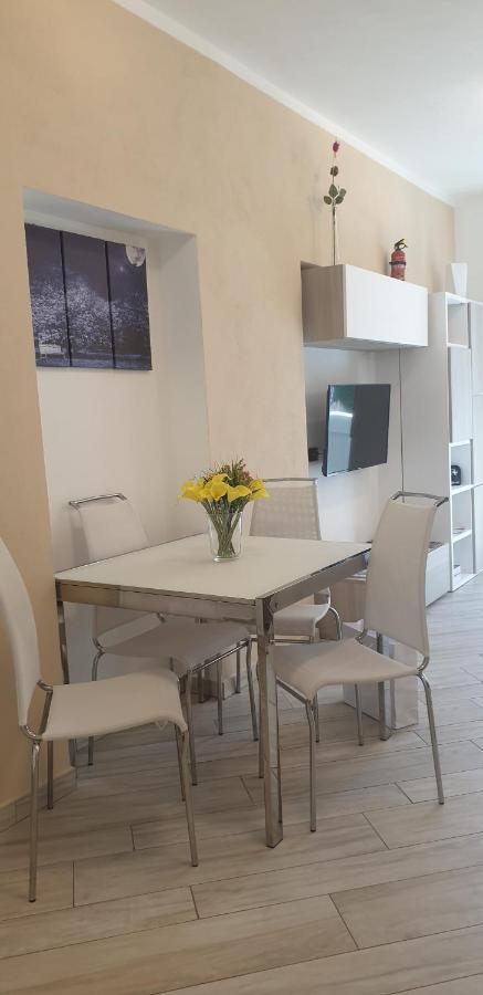 Karina House - Комо Экстерьер фото