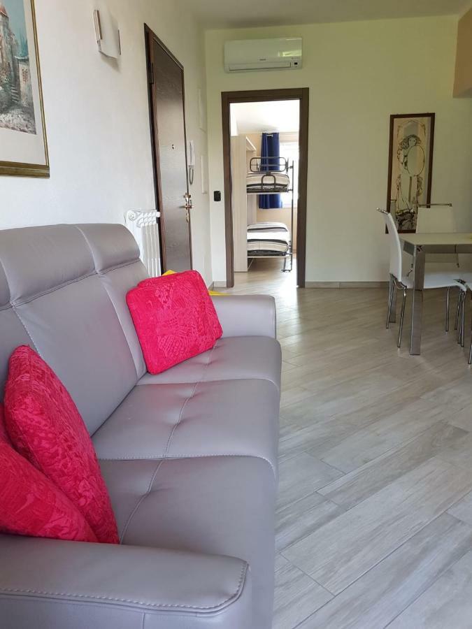Karina House - Комо Экстерьер фото